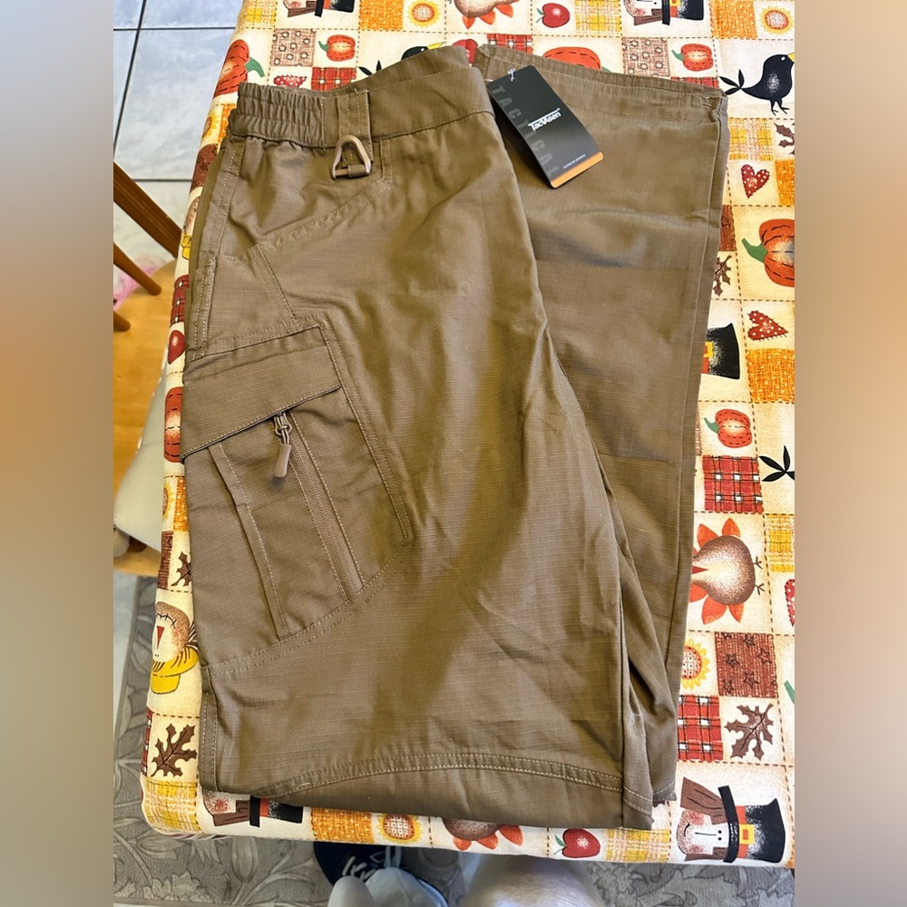 Brown Men’s Cargo Pants